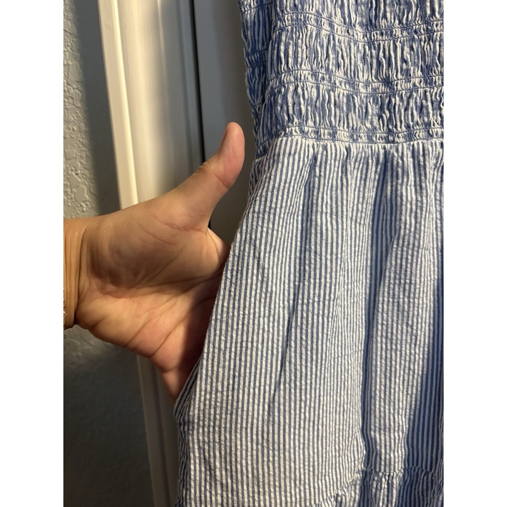 Vineyard Vines Dress Large Blue Seersucker Kentucky Derby Smocked Midi Tiered - Picture 3 of 5